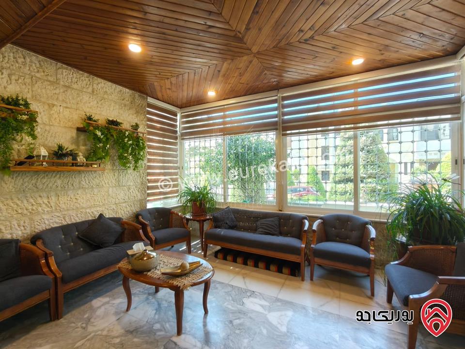 فيلا متلاصقة مميزة مساحة 350م على أرض 520م للبيع في عمان - تلاع العلي