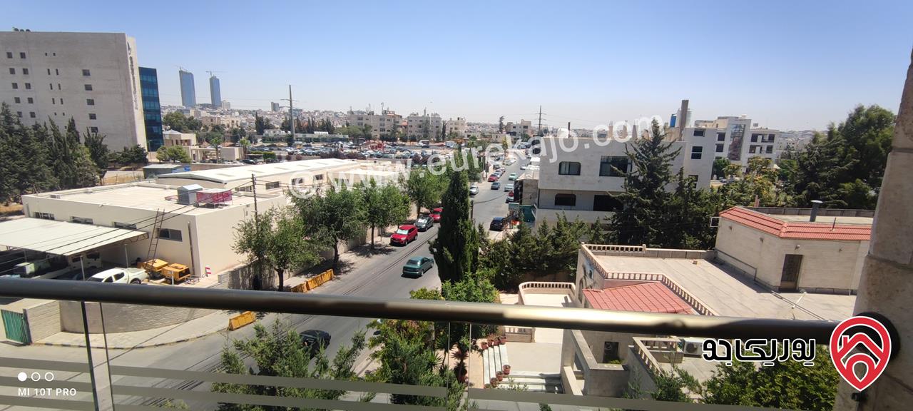 شقة مميزة مساحة 175م طابق ثالث للبيع في عمان - الرونق
