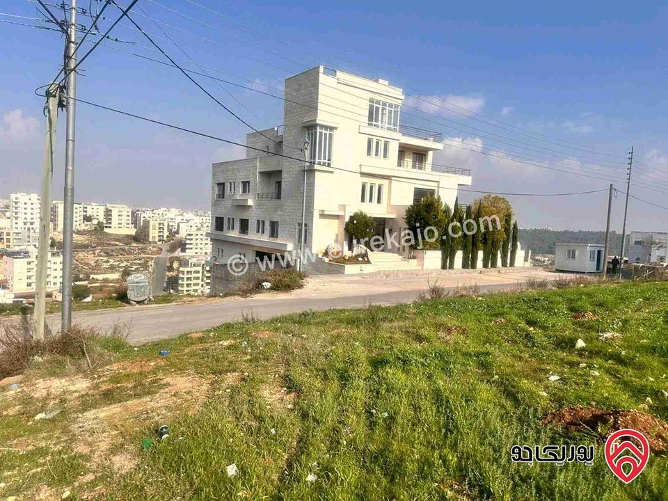 قطعة ارض مميزة مساحة 944م سكن (أ) خاص ع شارعين للبيع في عمان - مرج الحمام طريق المطار خلف مدارس العالمية 