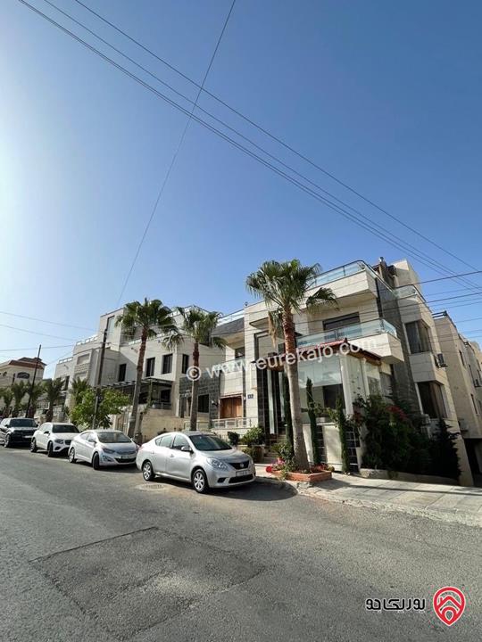 Abdoun (Amman) apartment & Roof by Owner ‎شقه طابقيه مع الرؤف، للبيع مباشره من المالك في عمان - عبدون مساحة 365م ط2