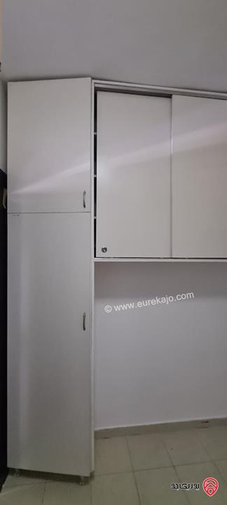 شقة مميزة طابق ثالث مساحة 240م للبيع في عمان - الكرسي