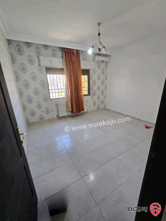 شقة مطلة طابق ثالث مساحة 187م للبيع في عمان - الجاردنز خلف جبري قرب الحديقة الألفية