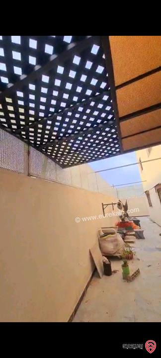 شقة أرضية مساحة 157م داخلي و 145م خارجي بناء جديد + اثاث كامل للبيع في الزرقاء الجديدة - البتراوي