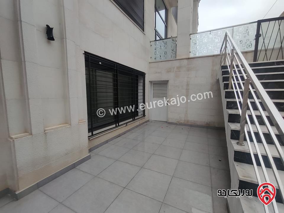 شقة شبه أرضية مساحة 205م داخلي و 150م خارجي للبيع في عمان - الصويفية  	 