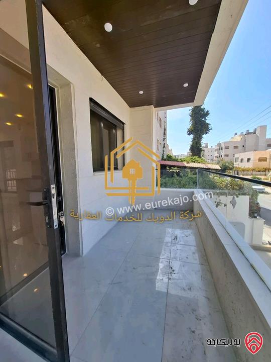 شقة جديدة لم تسكن طابق ثاني مساحة 150م للإيجار في عمان - الجندويل 