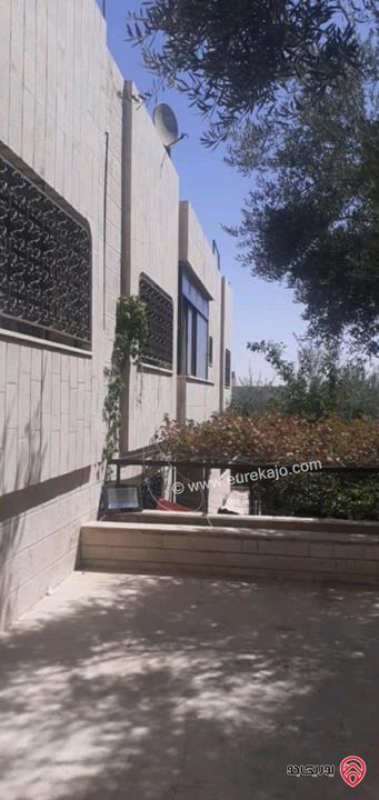 بيت سكن أ مساحة 770م على أرض 1057م للبيع بسعر الأرض في عمان - مرج الحمام الشرقي