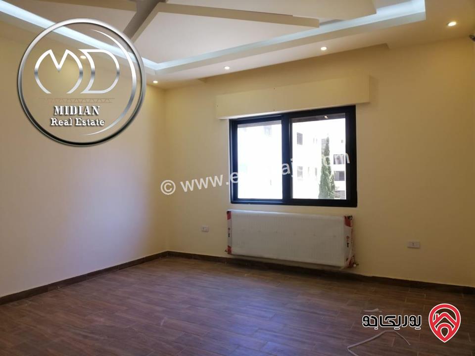 شقق فارغة للايجار في عمان - الكرسي مساحات 200م تشطيبات و ديكورات فاخرة اطلالة جميلة بسعر مميز