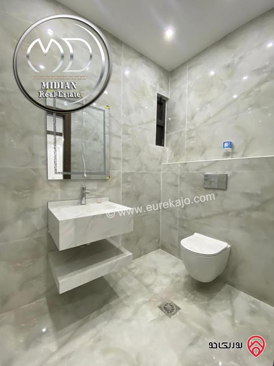 شقق جديدة للبيع في عمان - الرابية مساحات 175م تشطيبات و ديكورات سوبر ديلوكس اطلالة جميلة بسعر مميز