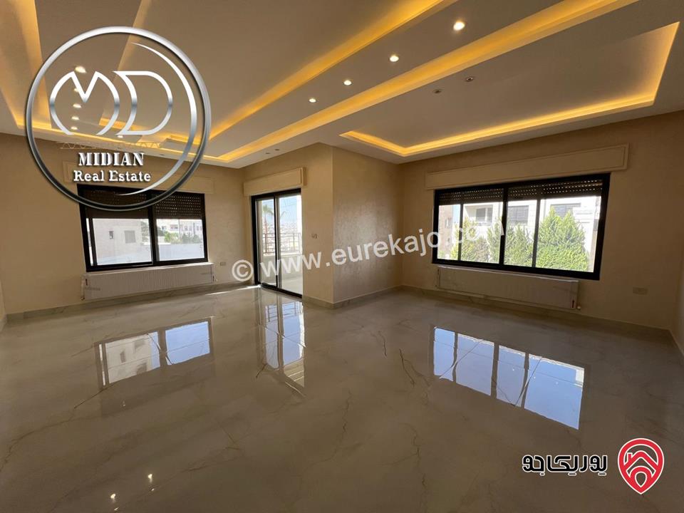 شقق جديدة للبيع في عمان - ضاحية النخيل مساحات 210م تشطيبات ديكورات عصرية فاخرة اطلالة جميلة بسعر مميز