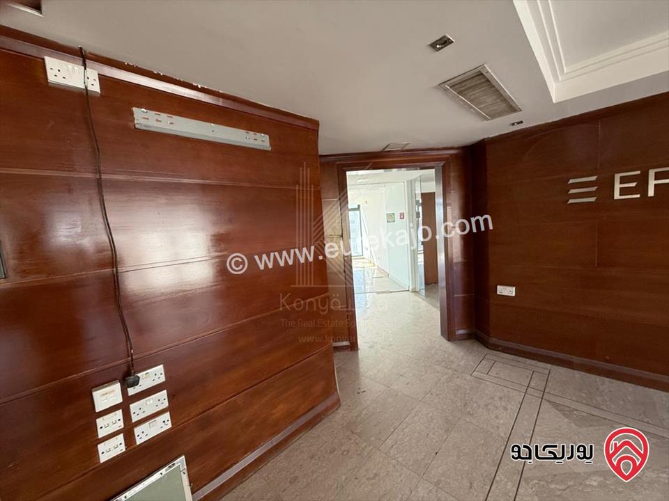 مكتب تجاري مساحة 142م للايجار في عمان - الشميساني
