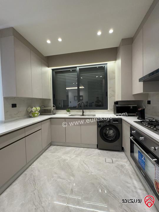 شقة مفروشة للإيجار السنوي مساحة 131م في عمان - دير غبار