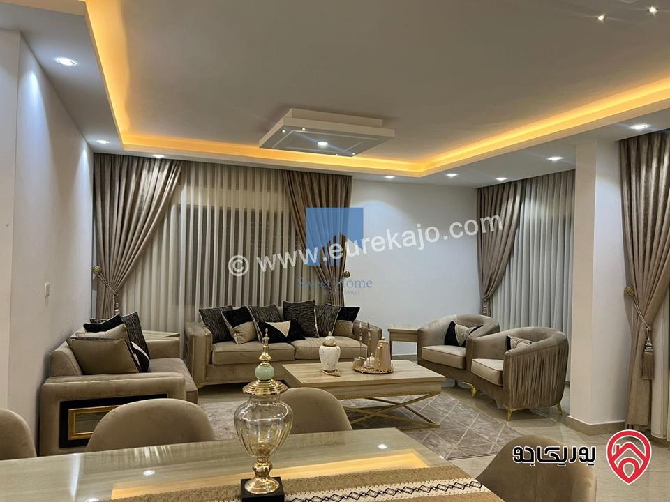 شقة أرضية مميزة للبيع في عمان - الجندويل قرب مركز أمن البيادر 180م مع حديقة وترسات 200م