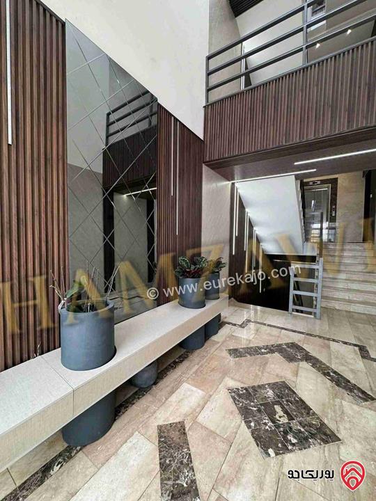 شقة ديلوكس فاخرة مساحة 210م طابق أول للايجار في عمان - طريق المطار 