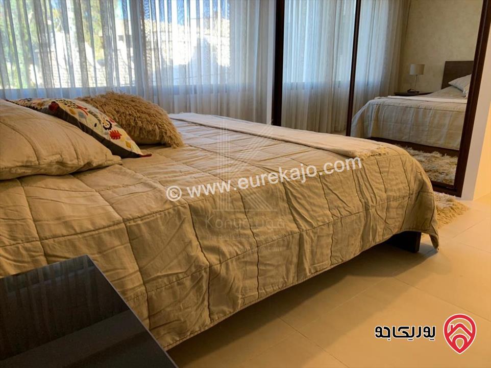 شقة فاخرة مفروشة مساحة 180م للايجار في عمان - الدوار الرابع