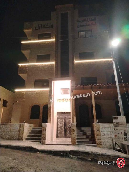 شقة مميزة مساحة 110م طابق أول للبيع في عمان - حي العروبة ابو علندا 