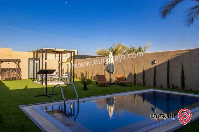 شاليه مساحة البناء 70م والأرض 350م للبيع في عمان - طريق المطار 