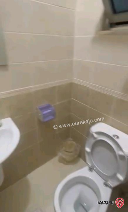 شقة فخمة مفروشة مساحة 100م طابق ثاني للبيع في عمان - الجاردنز 