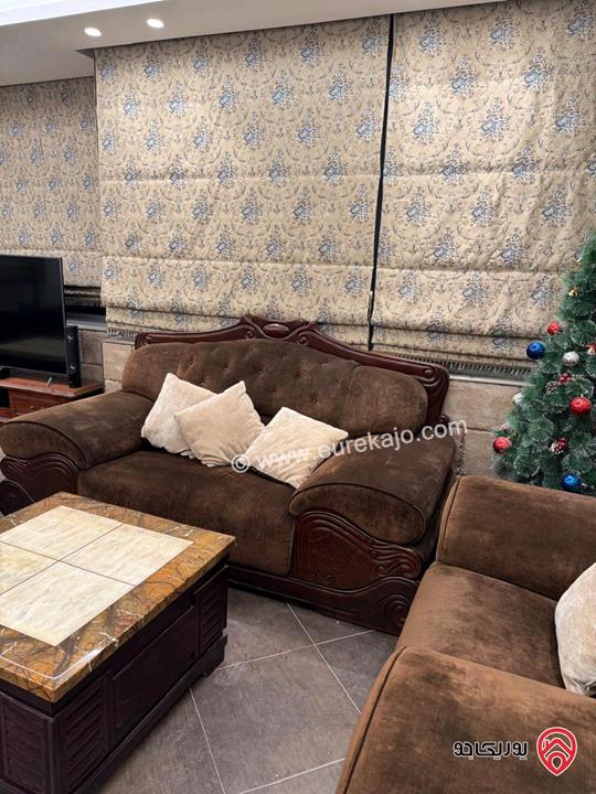 روف مساحة 100م مع جاكوزي للإيجار في عمان - الرابية 