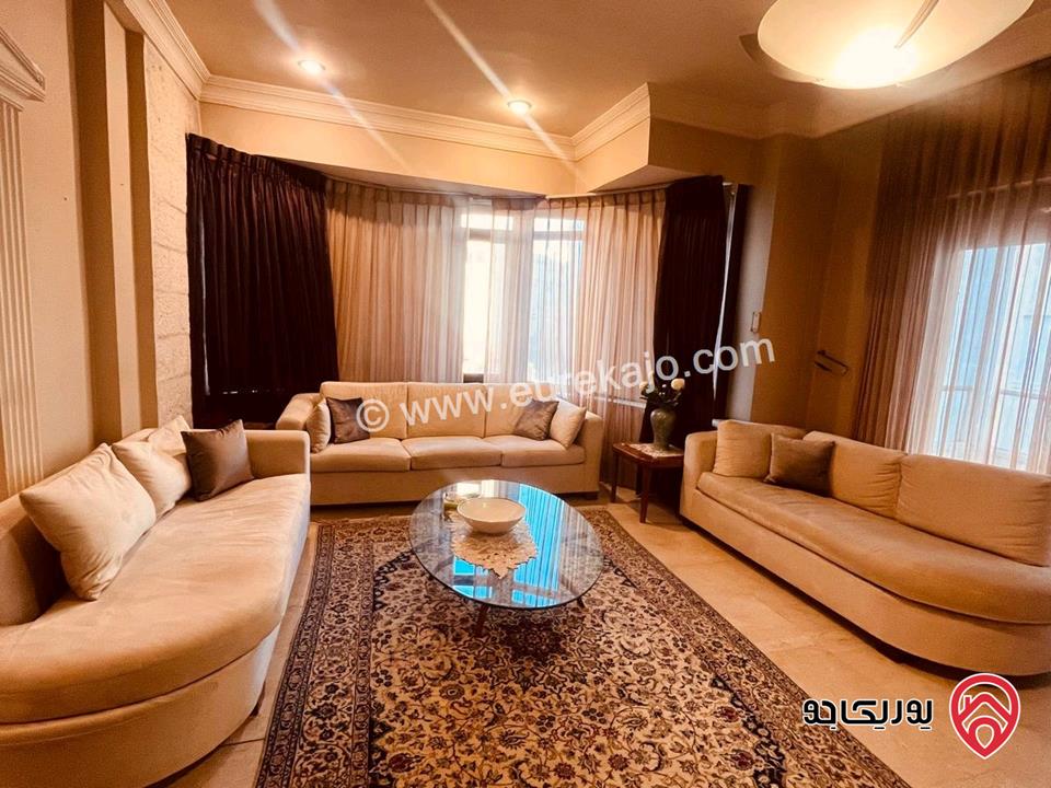 شقة مفروشة واسعة مساحة 230م طابق ثاني للايجار في عمان - دير غبار