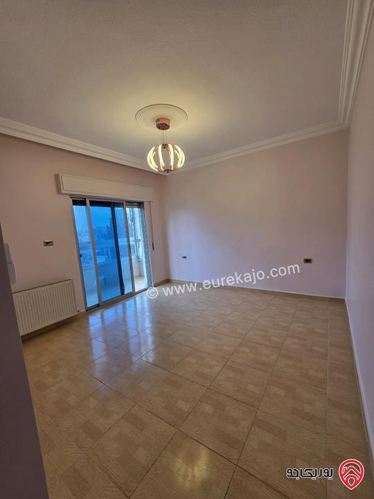 شقة مساحة 171م طابق ثاني للبيع في عمان - الجاردنز