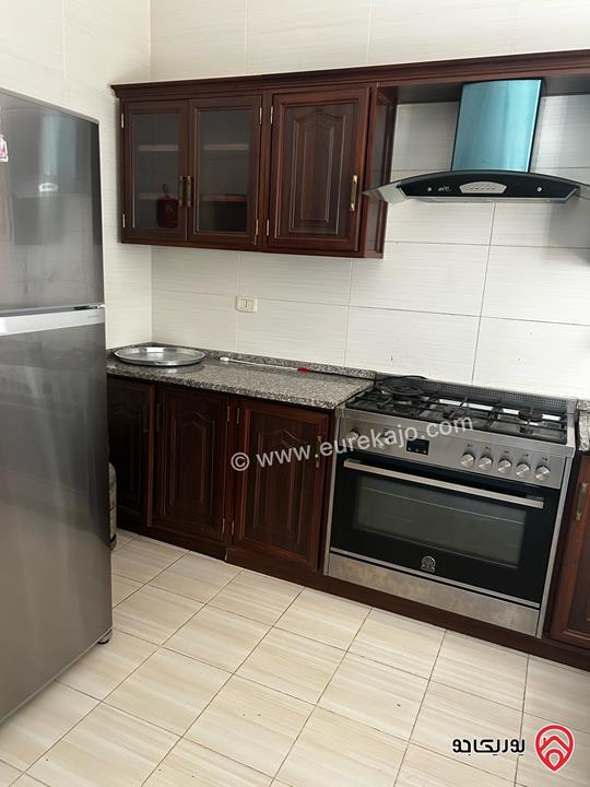 شقة مفروشة مساحة 350م للايجار في عمان - ضاحية الرشيد