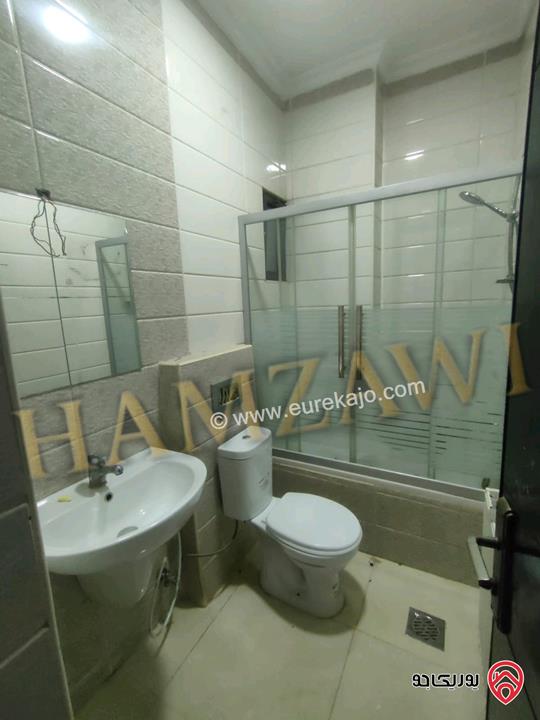 شقة ارضية مساحة 180م داخلي و 50م خارجي للايجار في عمان - ضاحية النخيل 