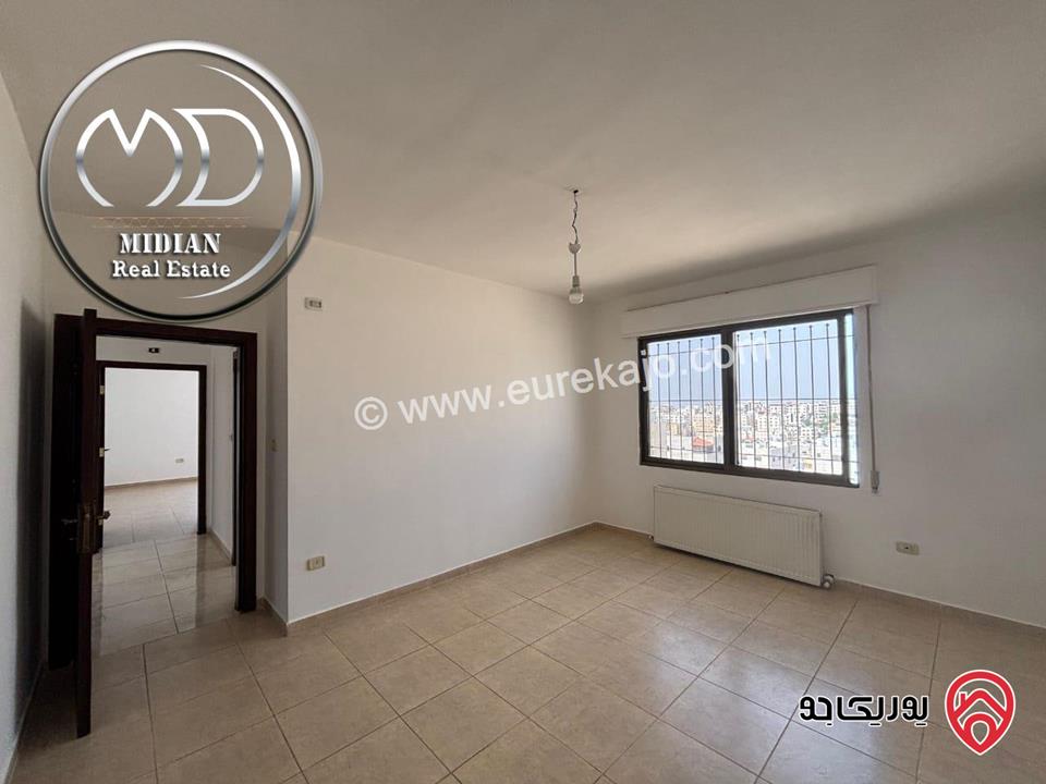 شقة فارغة للايجار في عمان- الجندويل مساحة 170م طابق ثالث سوبر ديلوكس اطلالة جميلة بسعر مميز