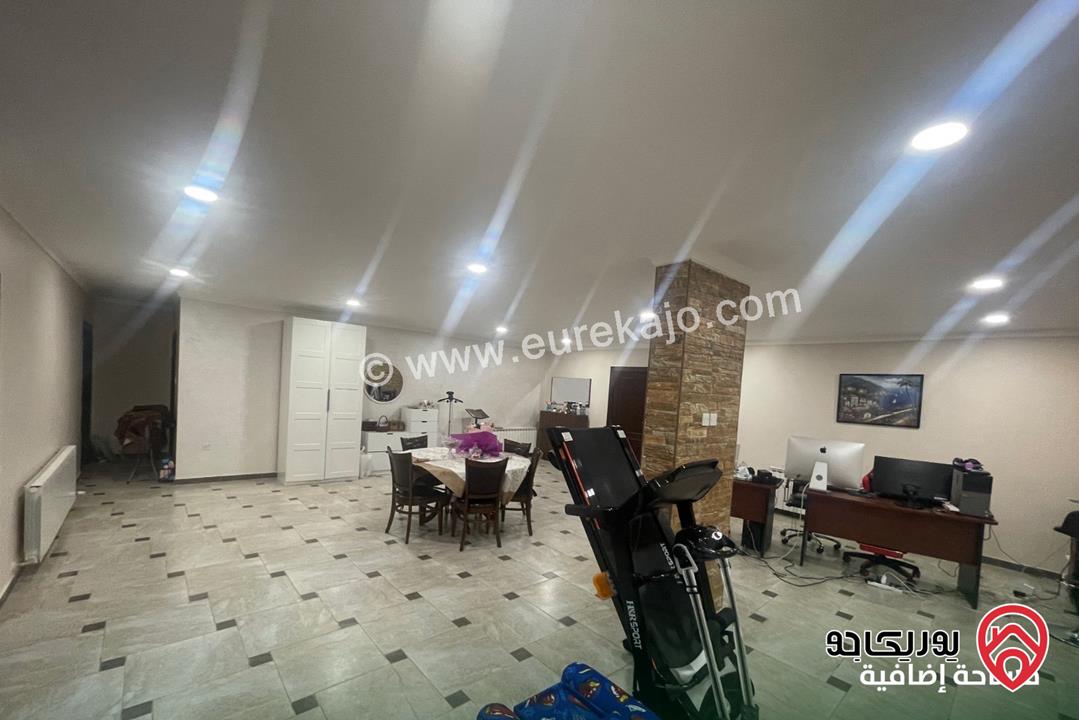 فيلا فخمة مساحة 950م على ارض 1037م للبيع في عمان - شفابدران 