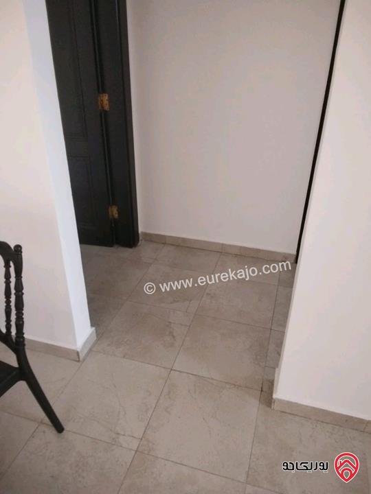 شقة مفروشة طابق ثالث مساحة 150م للايجار في عمان - ام السماق