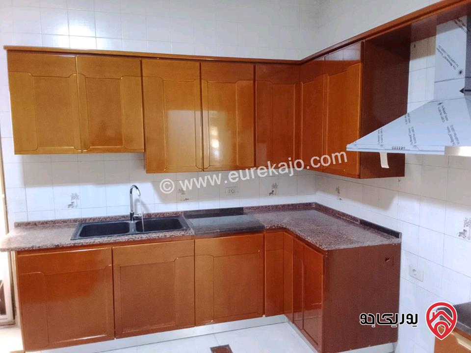 2nd floor apartment 230 m² for rent in Amman - Tla Al Ali