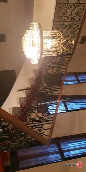 فيلا مساحة 450م على أرض 614م للبيع في عمان - الدوار السابع