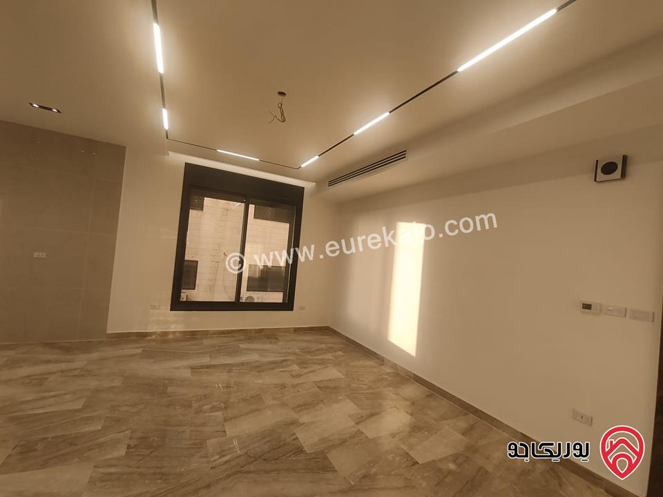 شقق مساحة 217م / 220م للبيع في عمان - ام اذينة الشمالي 