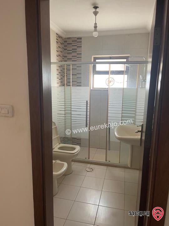 شقة شبه أرضية مساحة 180م للايجار في عمان - ام السماق 