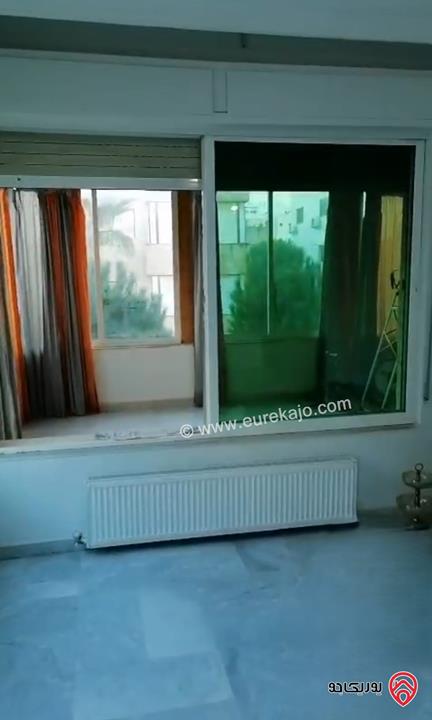 شقة طابق ثاني مساحة 160م للبيع في عمان - ام السماق