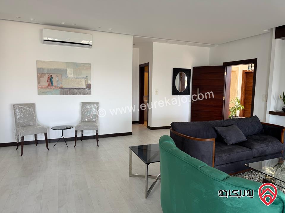 Furnished apartment For Rent in Amman, between 4th-5th circle, 298 square meters, 3 bedrooms, and office.