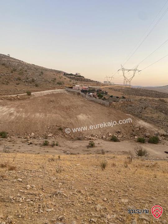ارض مساحة 3 دونم و 600م للبيع في الزرقاء - السخنة بسعر مغري جداً 