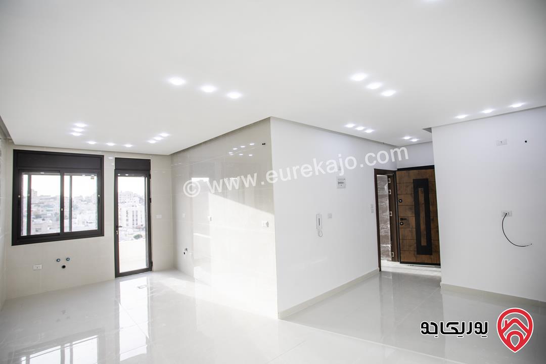 شقة مساحة 180م مع روف 50م للبيع في عمان - ابو علندا الجديدة من المالك كاش او اقساط 