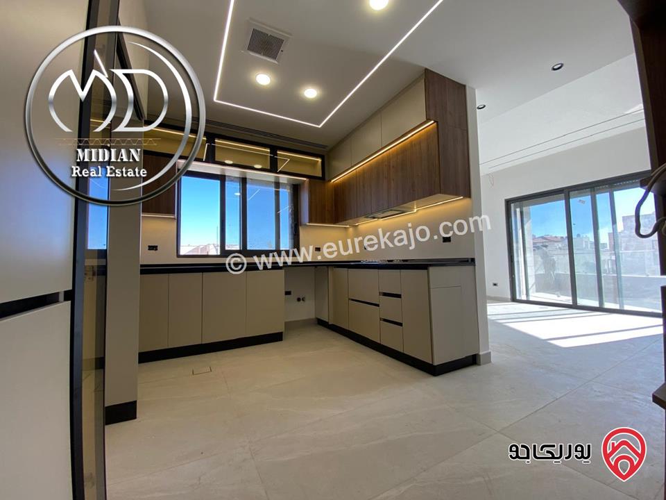 شقق فارغة للايجار في عمان - الرابية مساحات 180م تشطيبات و ديكورات عصرية فاخرة اطلالة جميلة جديدة لم تسكن