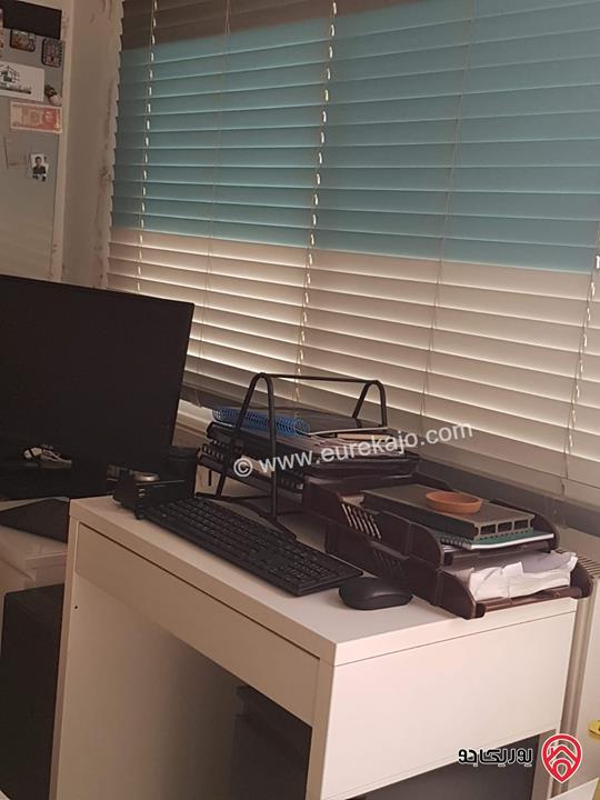 شقة شبه أرضية مساحة 200م مع حديقة 100م للبيع في عمان - الصويفية