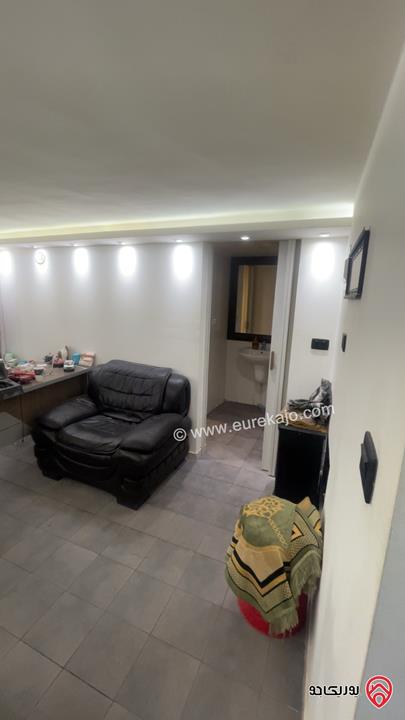 محل موبايلات مساحة 45م مجهز بالكامل للبيع بسعر مغري في عمان - الجبيهة