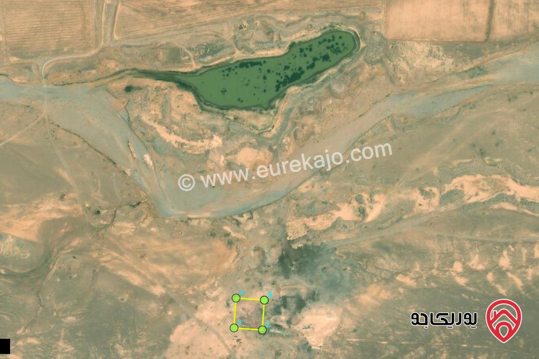 قطعة ارض مساحة 3 دونم و 400م للبيع في عمان - الموقر حوض الجناب 