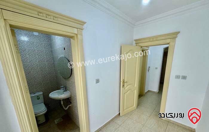 شقة مساحة 250م طابق أول للايجار في عمان - الصويفية قرب افينيو مول 