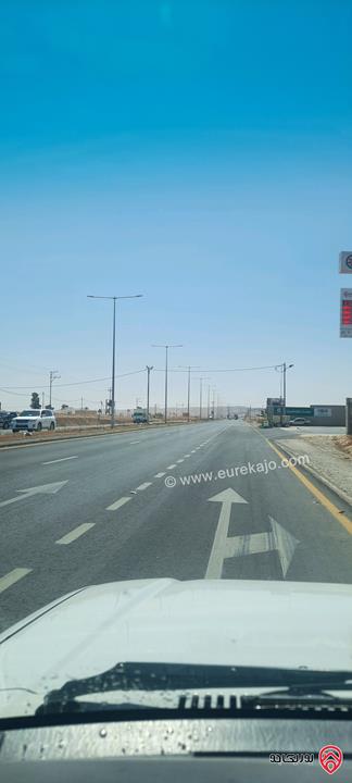 ارض مساحة 10 دونم و 750م للبيع في اربد - النعيمة قرب جسر النعيمة 