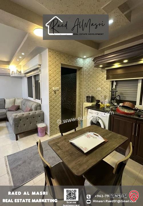 شقة سكنية فاخرة مساحة 150م للبيع، مناسبة للسكن أو الإستثمار بموقع رئيسي ومطلوب في إربد, منطقة أيدون دوار العيادات 