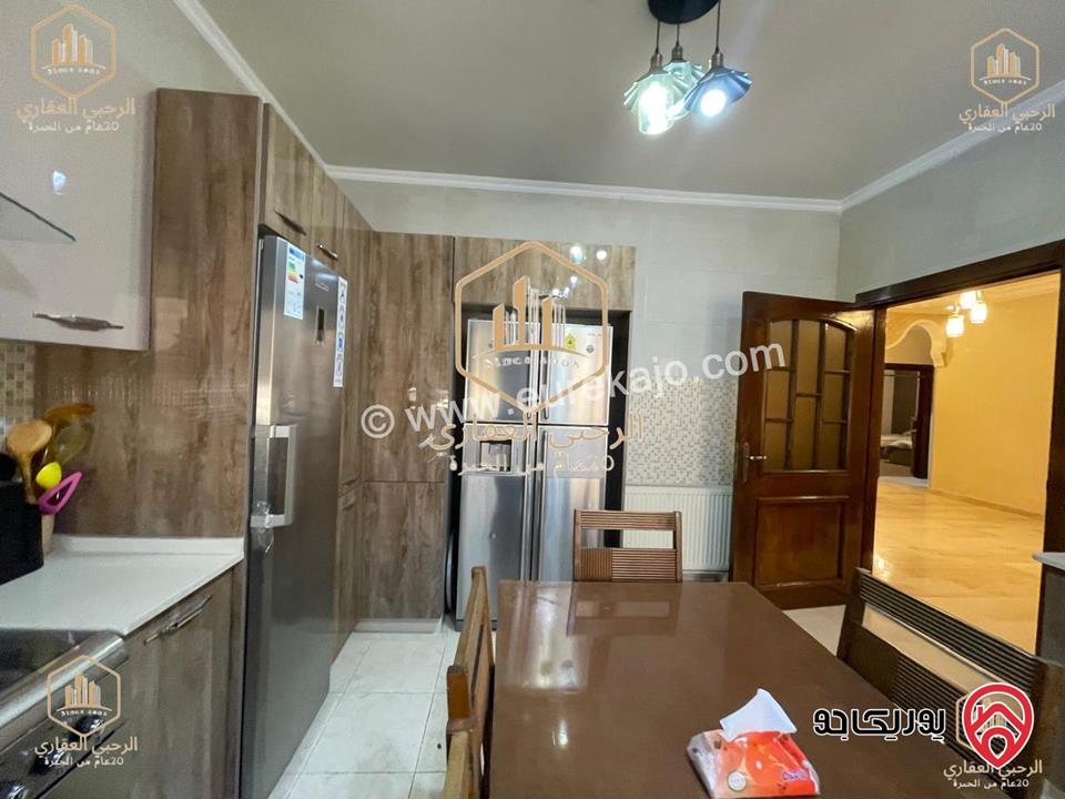 شقة طابق ثالث مع رووف سوبر ديلوكس مساحة 450م للايجار في عمان - خلدا