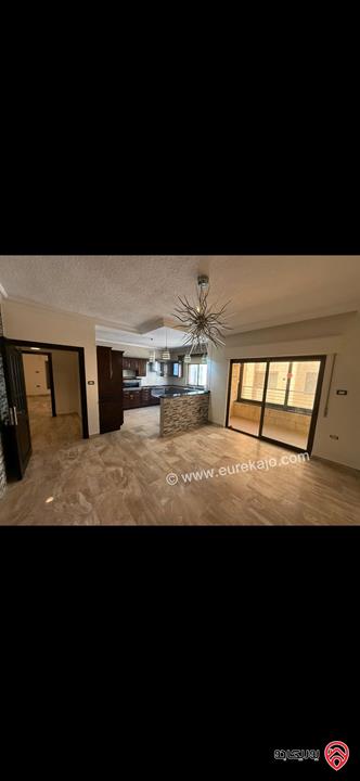 شقة فخمة مساحة 175م طابق ثاني للبيع في عمان - خلدا