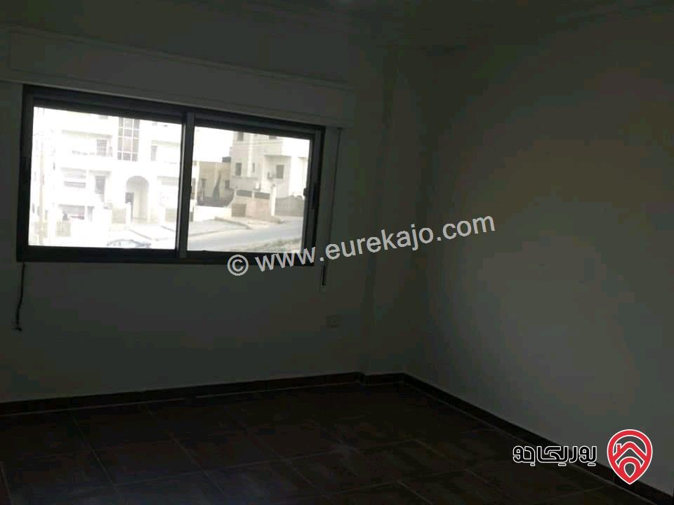 شقة طابق أرضي مساحة 150م للبيع في الزرقاء الجديدة