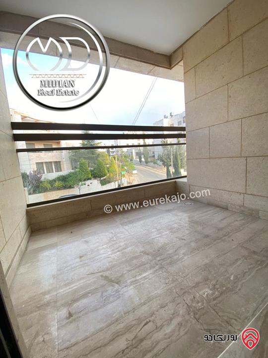 شقق طابقية فارغة للايجار في عمان - خلدا مساحات 300م 4 نوم تشطيبات ديكورات فاخرة اطلالة رائعة