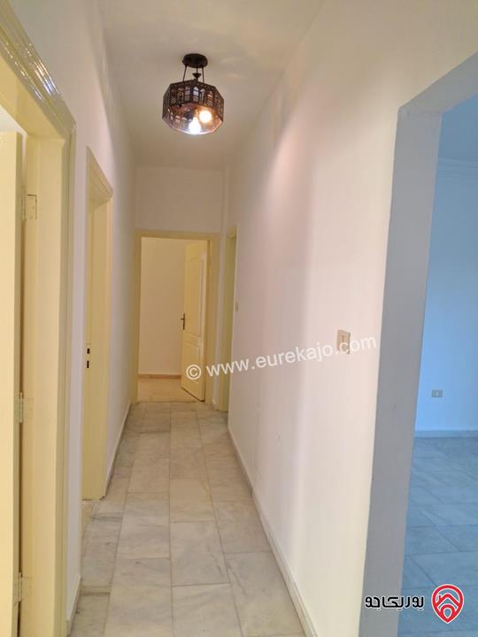 شقة مميزة مساحة 128م طابق أول للبيع في عمان - الجاردنز