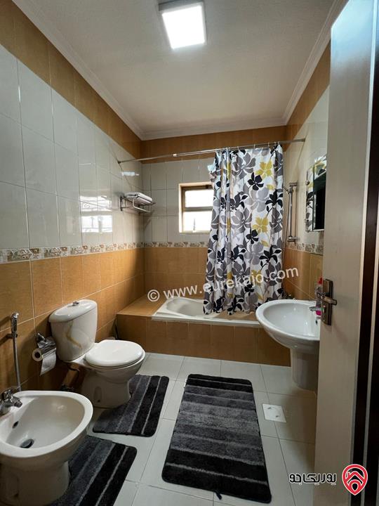 شقه طابق اول 220م مميزه سوبر ديلوكس للبيع في عمان - الشميساني 